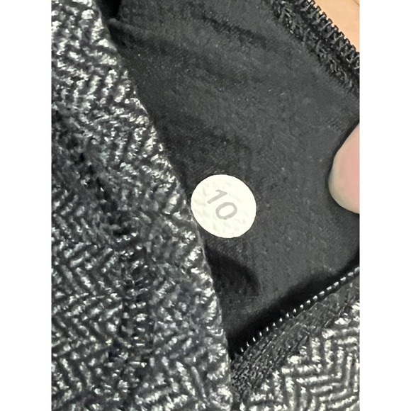 LULULEMON BASE RUNNER 1/2 HALF ZIP PULLOVER 10 COCO PIQUE BLACK JACKET Ret. $98 - Picture 4 of 7